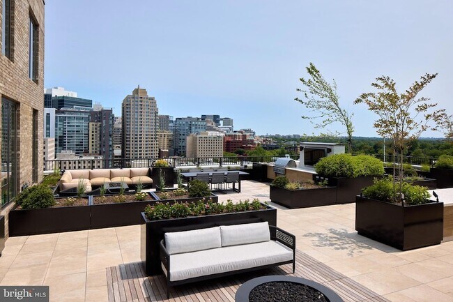 Foto del edificio - 4909 Auburn Ave