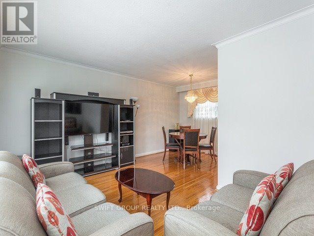 Building Photo - 80 Tansley Ave