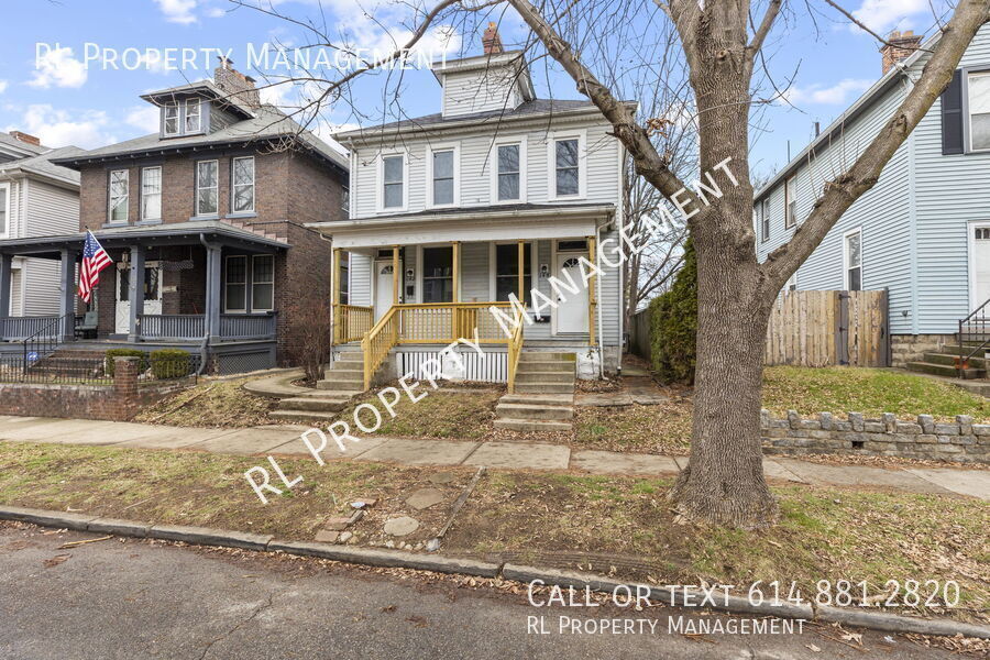 Primary Photo - 2 bedroom/1.5 bath duplex in Merion Villag...