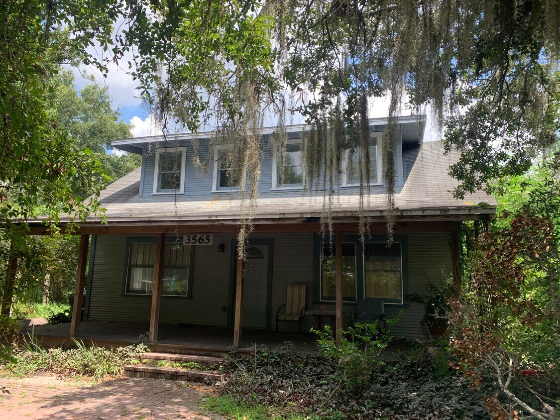 Foto principal - 3565 S Magnolia Ave