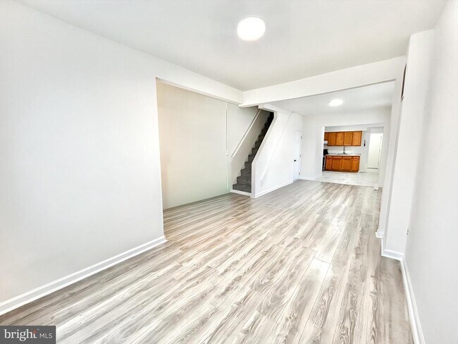 Foto del edificio - 2000 McHenry St