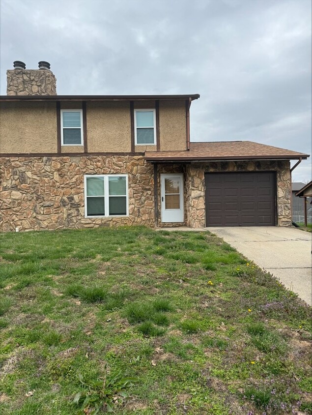 Primary Photo - 708 Oxen Dr