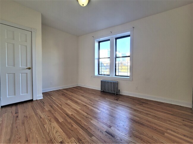 Building Photo - 634 Saint Nicholas Avenue