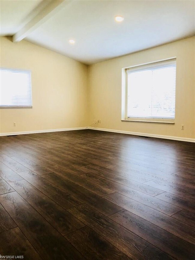 Foto del edificio - 39854 Bridgeview St