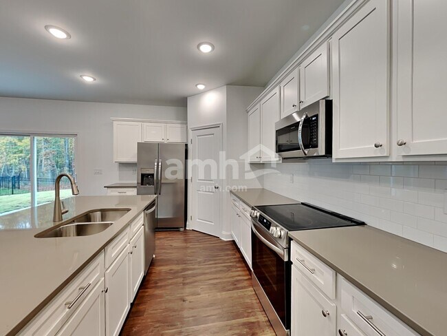 Building Photo - 4877 Pebble Bridge Wy