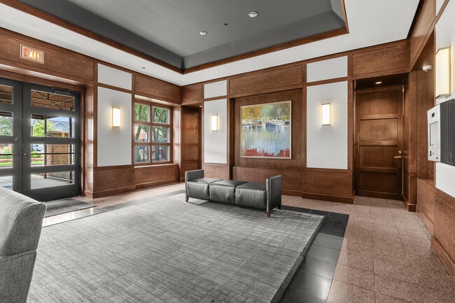 Building Photo - 250 E Harbortown Dr