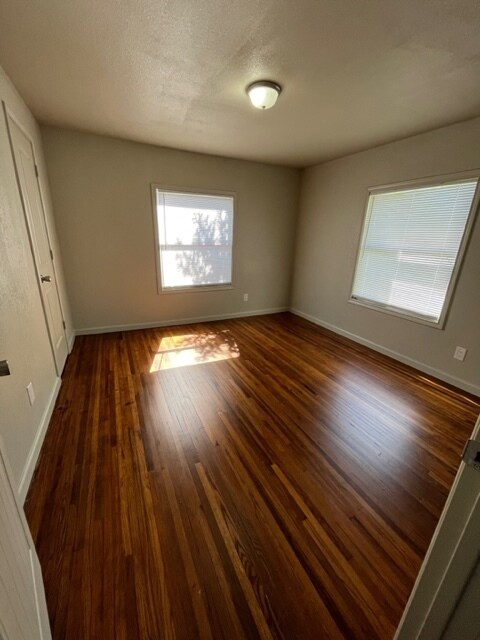 Foto del edificio - 2230 11th Ave N