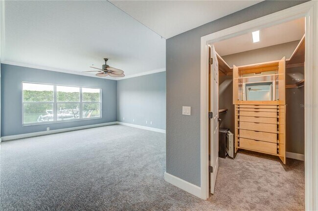 Building Photo - 1645 Pinellas Bayway S