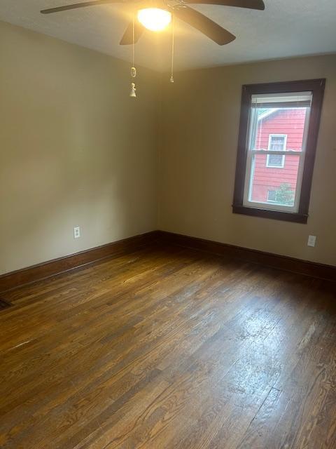 Foto del edificio - 1548 Rock Rose Rd