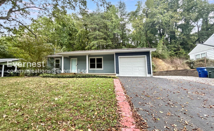 Foto principal - 1110 Fernway Cir