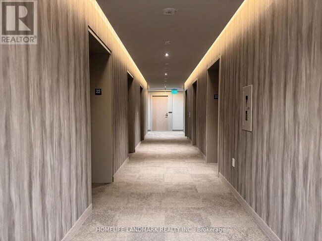 Building Photo - 8 Interchange Wy