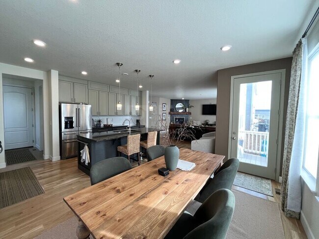 Foto del edificio - 13360 Olive St