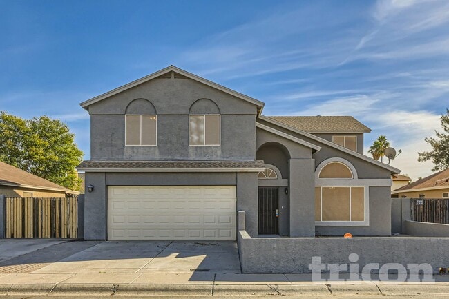 Building Photo - 2613 N 89th Dr