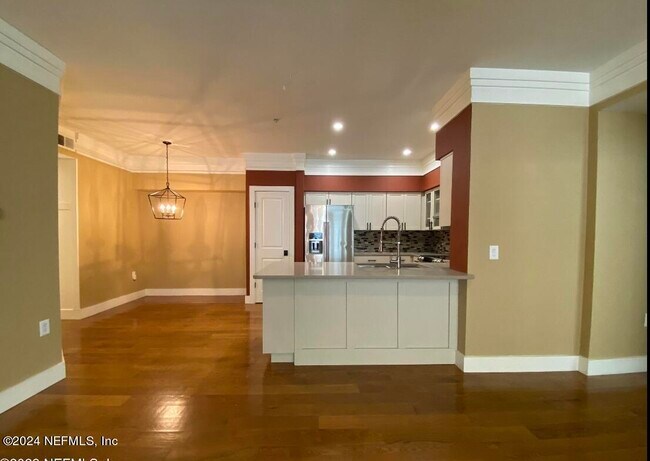 Foto del edificio - 8550 Touchton Rd