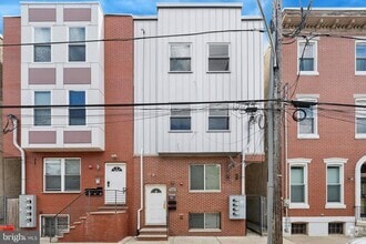 Building Photo - 1421 N 18th St