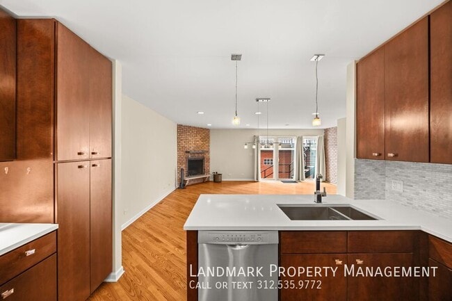 Foto del edificio - 1720 N Orchard St