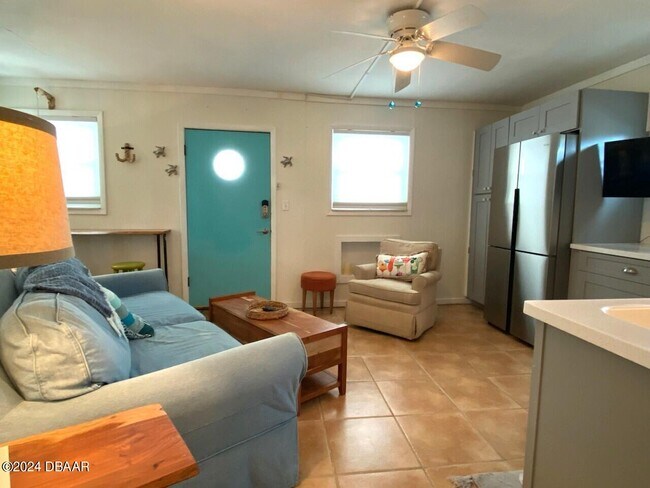 Foto del edificio - 1167 Ocean Shore Blvd