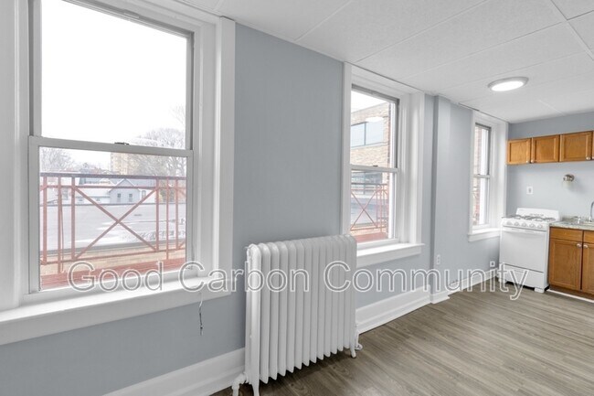 Foto del edificio - 131 Allen St