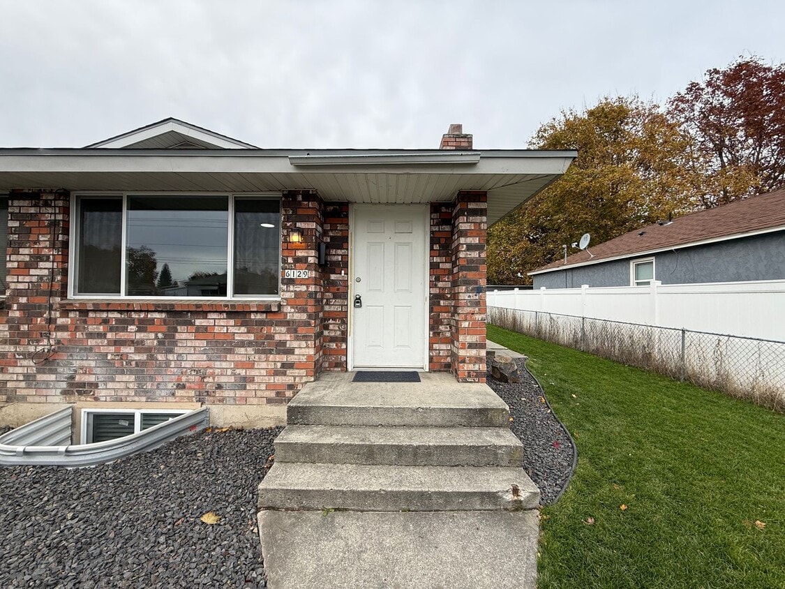 Primary Photo - 6127 N Standard St