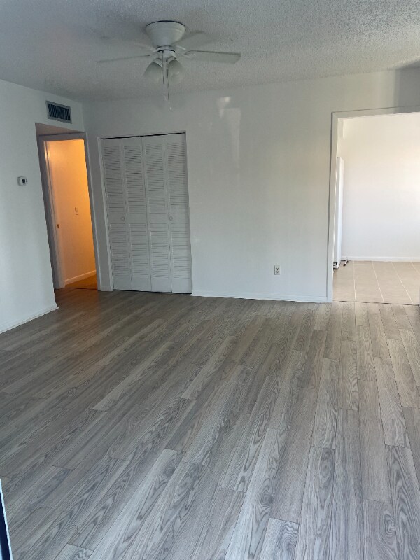Building Photo - 6240 Landover Terrace