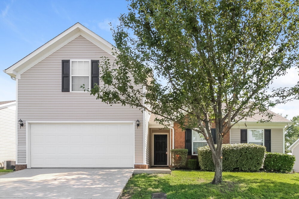 Foto principal - 7045 S Hampton Blvd