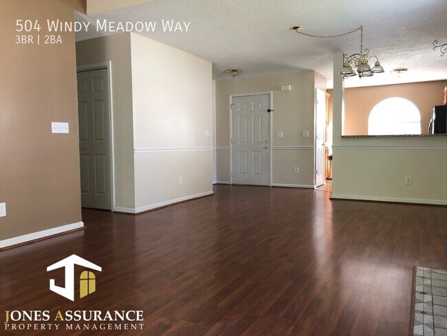 Foto del edificio - 504 Windy Meadow Way