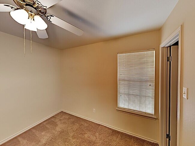 Foto del edificio - *No Application Fee* *$500 off first month...
