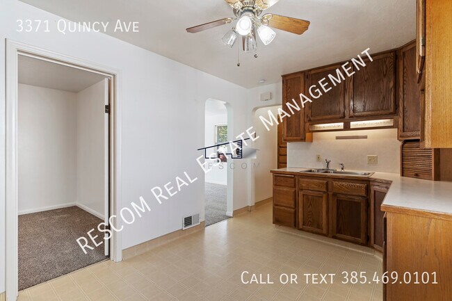 Foto del edificio - 3371 Quincy Ave