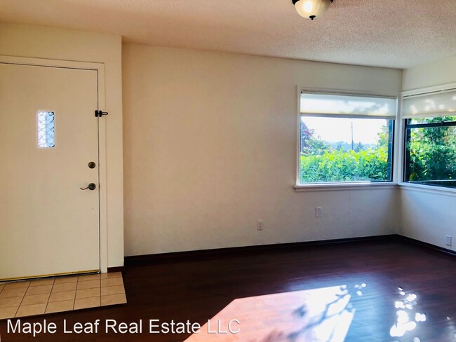 Building Photo - 2 br, 1 bath House - 7541 30th Ave SW