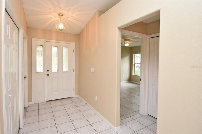 Building Photo - 9 Rose Petal Ln