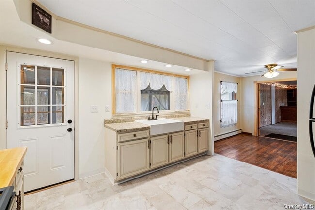 Foto del edificio - 7 Red Top Rd