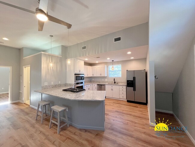 Building Photo - Exceptional 1 Bedroom Unit in Niceville!