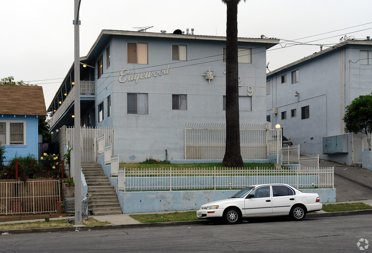 Building Photo - Edgewood Apartments