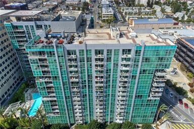 Foto principal - 255 W 5th St