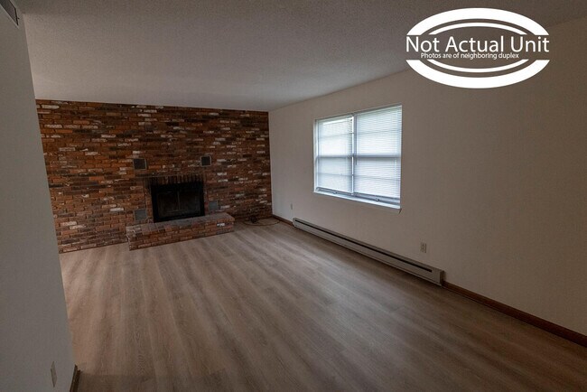 Foto del edificio - 3314 Belle Meade Dr