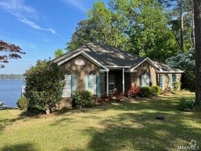 Building Photo - 60 Tankersley Ln