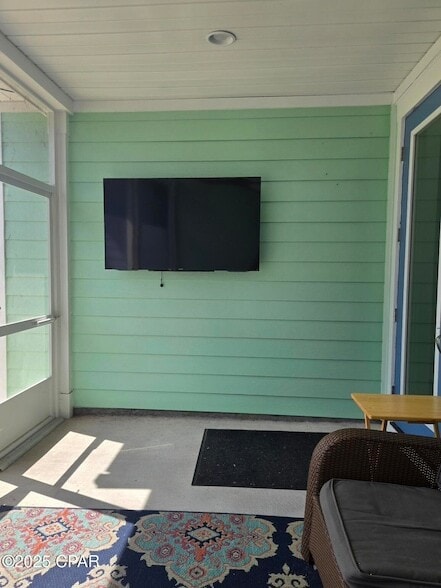 Building Photo - 8703 Conch Shell Ct