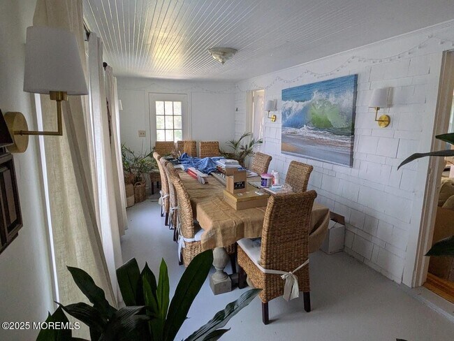 Foto del edificio - 206 Howell Ave