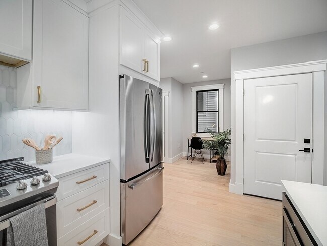 Foto del edificio - 398 Bremen St