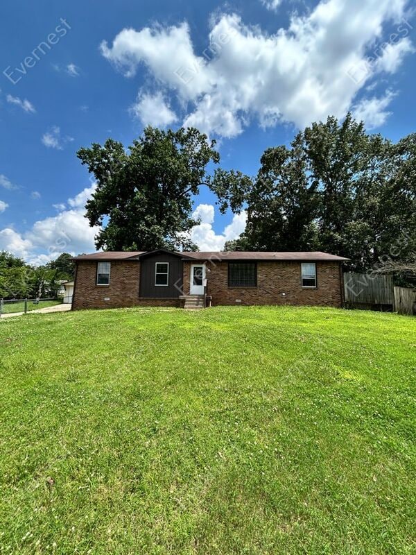 Building Photo - 640 Bunker Hill Rd