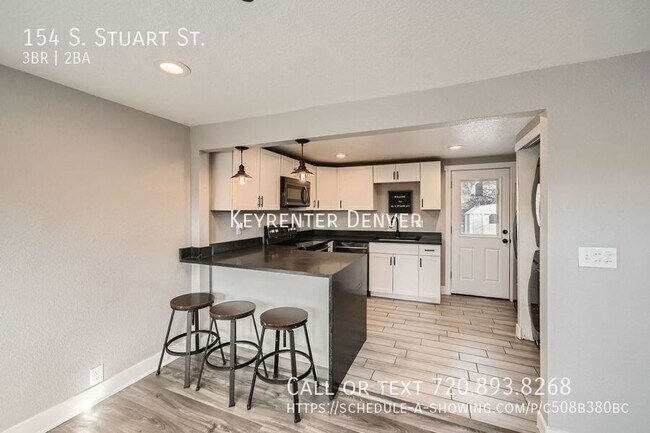 Building Photo - "Charming 3-Bedroom Home in Denver - Newly...