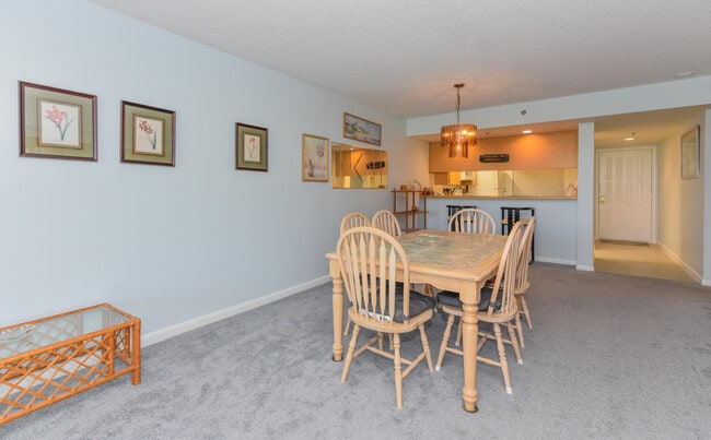 Building Photo - 601 S Seas Dr