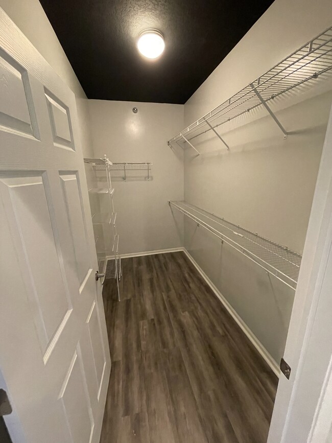 Master Closet - 1815 SW White Birch Cir