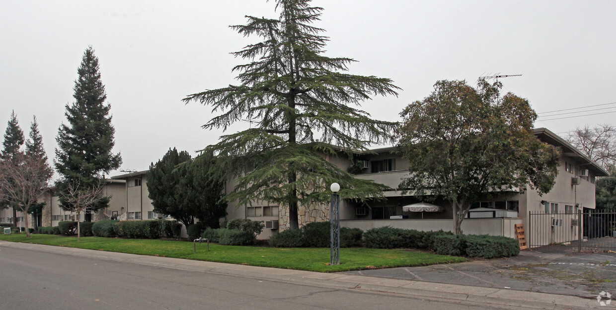 Primary Photo - Arden Fair Apartments