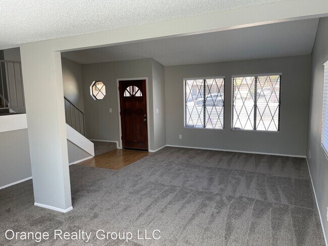 Building Photo - 4 br, 3 bath House - 2304 Lone Pine St.