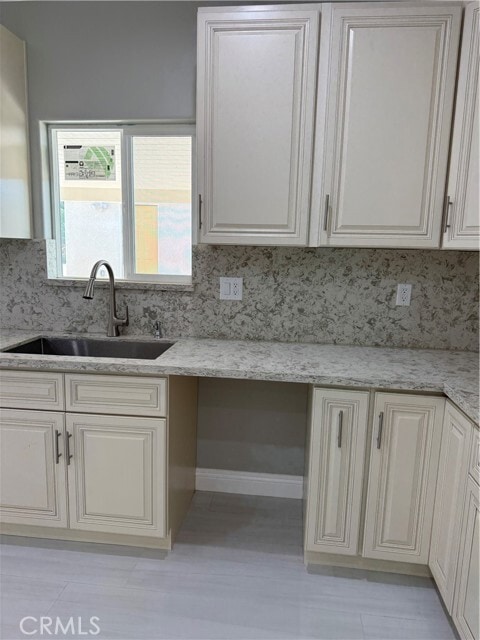 Building Photo - 578 Lauresa Ln
