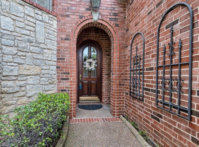 Building Photo - 3017 Crooked Stick Dr