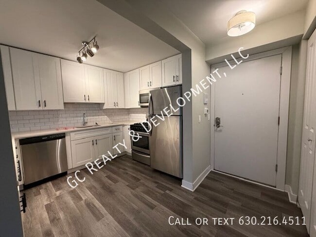 Foto del edificio - 800 Graceland Ave