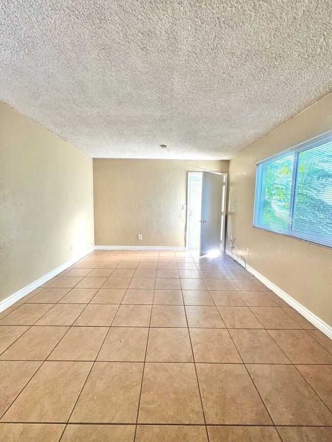 Building Photo - 1107 L St