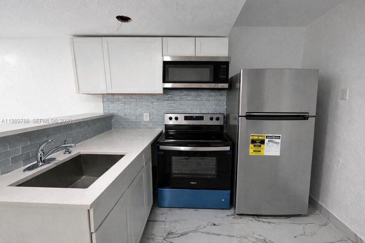 Foto del edificio - 3328 Wilson St